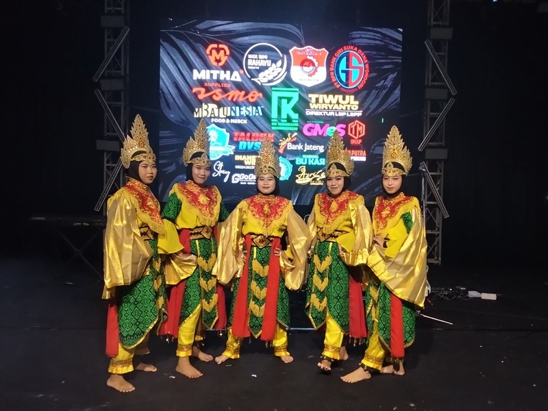 Pentas Seni